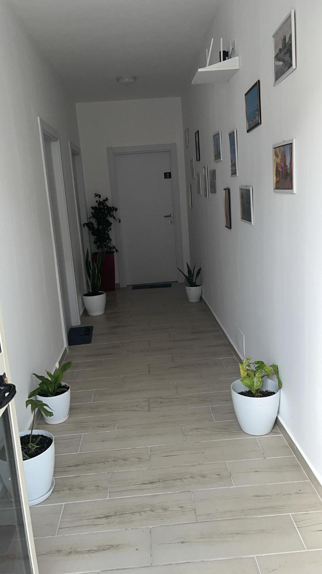 Vila Luani Vlorë Esterno foto
