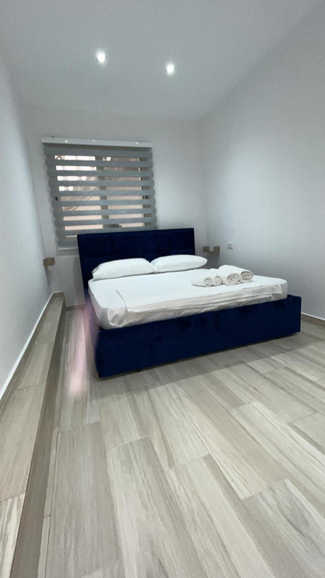 Vila Luani Vlorë Esterno foto