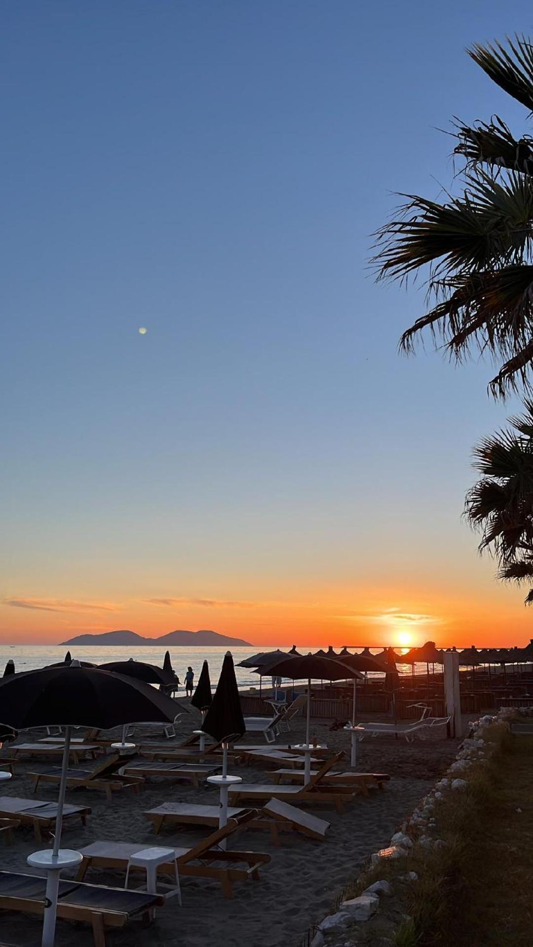 Vila Luani Vlorë Esterno foto