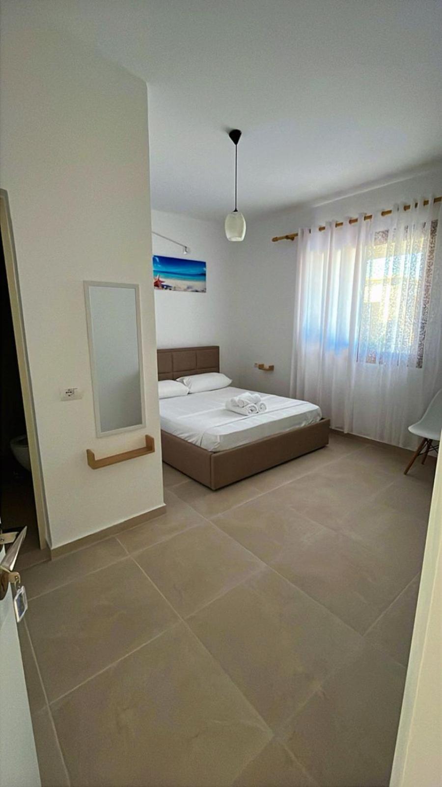 Vila Luani Vlorë Esterno foto