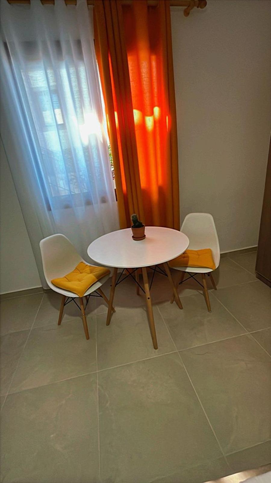 Vila Luani Vlorë Esterno foto